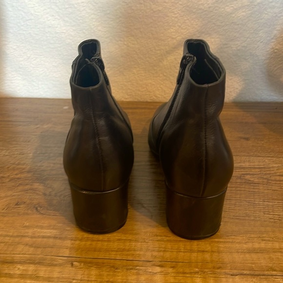 Eddie Bauer ankle boots size 8 - Picture 4 of 6